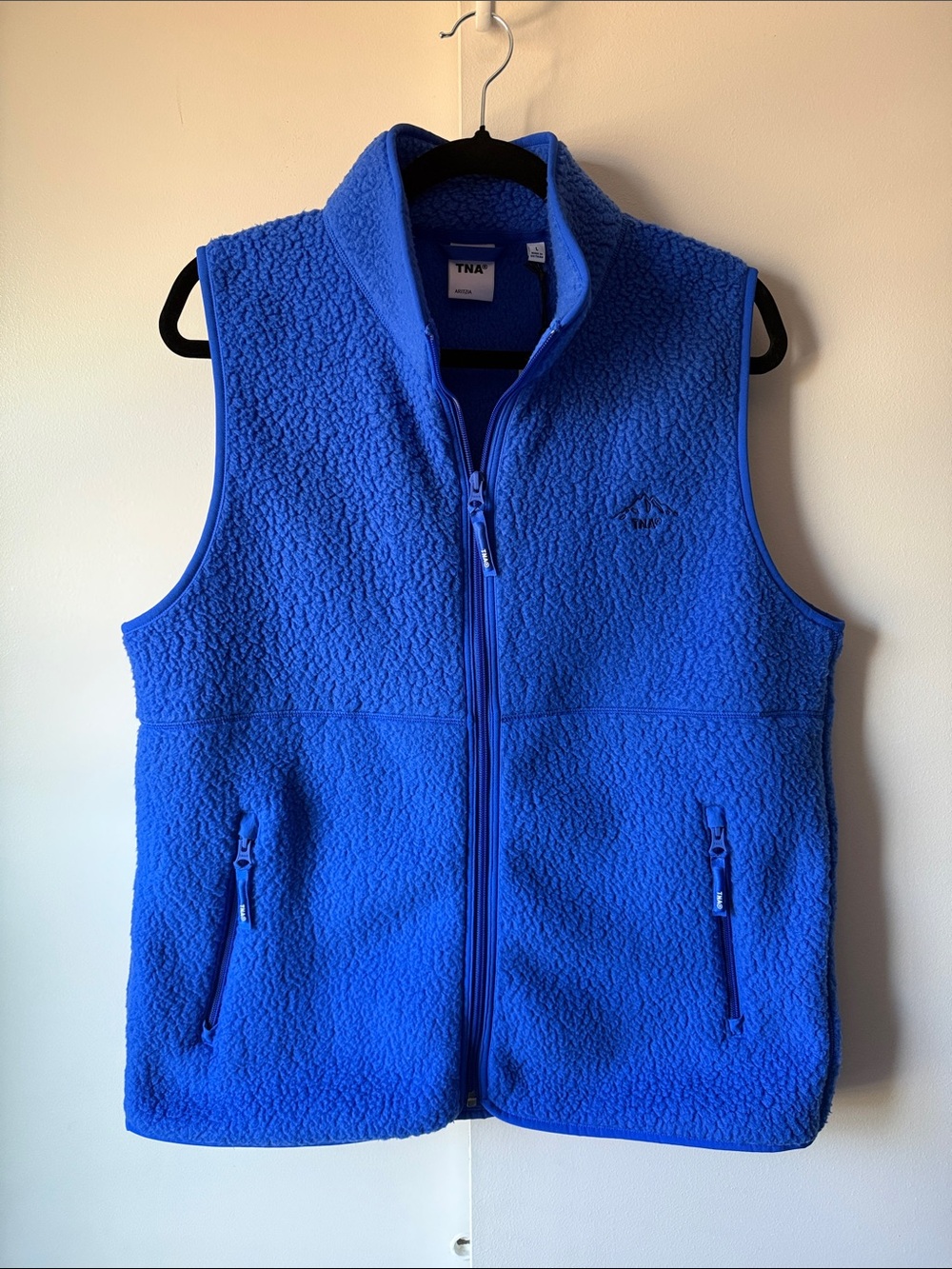 TNA Polartec Thermal Pro Mockneck Vest in Jazz Blue